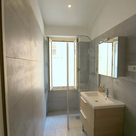 Riviera Massena Appartement *